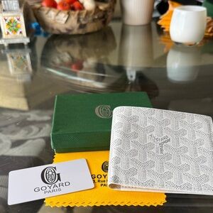 Goyard White Card Holder with Subtle Goyardine Pattern